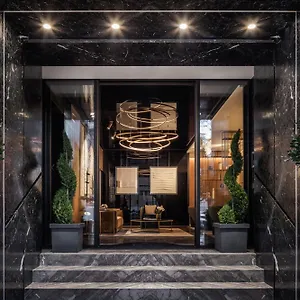 Casa Baglioni - The Leading Of The World ***** Milan